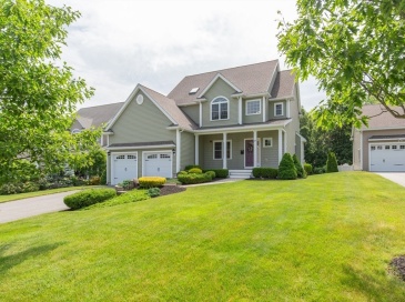 38 Folger Ave, Beverly, Massachusetts, 4 Bedrooms Bedrooms, 7 Rooms Rooms,2.5 BathroomsBathrooms,Residential,For Sale,Folger Ave,73537945