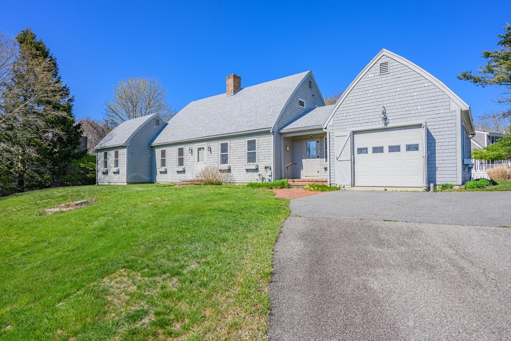181 Elliott Rd, Barnstable, Massachusetts, 3 Bedrooms Bedrooms, 7 Rooms Rooms,2.5 BathroomsBathrooms,Residential,For Sale,Elliott Rd,73513564