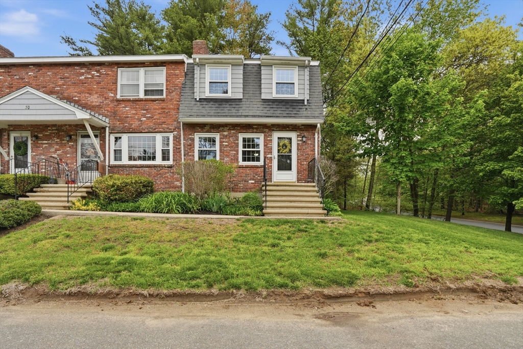 30 Harris Street, Acton, Massachusetts, 2 Bedrooms Bedrooms, 5 Rooms Rooms,1.5 BathroomsBathrooms,Residential,For Sale,Harris Street,73524622
