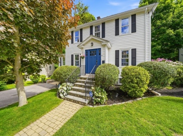 18 Grayson Rd, Winchester, Massachusetts, 3 Bedrooms Bedrooms, 8 Rooms Rooms,2.5 BathroomsBathrooms,Residential,For Sale,Grayson Rd,73526595 18 Grayson Rd, Winchester, Massachusetts, 3 Bedrooms Bedrooms, 8 Rooms Rooms,2.5 BathroomsBathrooms,Residential,For Sale,Grayson Rd,73526595