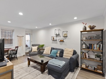 101 W. Springfield Street, Boston, Massachusetts, 2 Bedrooms Bedrooms, 5 Rooms Rooms,2 BathroomsBathrooms,Residential Lease,For Rent,W. Springfield Street,73544324 101 W. Springfield Street, Boston, Massachusetts, 2 Bedrooms Bedrooms, 5 Rooms Rooms,2 BathroomsBathrooms,Residential Lease,For Rent,W. Springfield Street,73544324