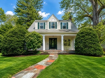 320 Quinobequin Rd, Newton, Massachusetts, 3 Bedrooms Bedrooms, 8 Rooms Rooms,2.5 BathroomsBathrooms,Residential,For Sale,Quinobequin Rd,73511744 320 Quinobequin Rd, Newton, Massachusetts, 3 Bedrooms Bedrooms, 8 Rooms Rooms,2.5 BathroomsBathrooms,Residential,For Sale,Quinobequin Rd,73511744