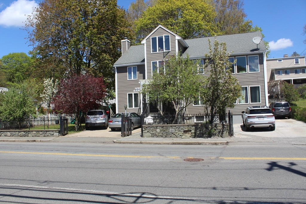 167-169 Summer St, Arlington, Massachusetts, 6 Bedrooms Bedrooms, 12 Rooms Rooms,4.5 BathroomsBathrooms,Residential Income,For Sale,Summer St,73516758