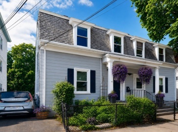 63 Albion, Medford, Massachusetts, 3 Bedrooms Bedrooms, 6 Rooms Rooms,1.5 BathroomsBathrooms,Residential,For Sale,Albion,73529885