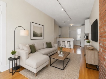 246 Cypress St, Brookline, Massachusetts, 2 Bedrooms Bedrooms, 4 Rooms Rooms,1 BathroomBathrooms,Residential Lease,For Rent,Cypress St,73551425