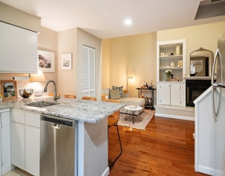 356-358 Main St, Boston, Massachusetts, 2 Bedrooms Bedrooms, 4 Rooms Rooms,1.5 BathroomsBathrooms,Residential,For Sale,Main St,73555889