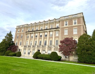 16 Balmoral Street, Andover, Massachusetts, 1 Bedroom Bedrooms, 3 Rooms Rooms,1 BathroomBathrooms,Residential,For Sale,Balmoral Street,73549655