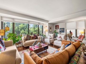 165 Tremont St., Boston, Massachusetts, 3 Bedrooms Bedrooms, 9 Rooms Rooms,2.5 BathroomsBathrooms,Residential Lease,For Rent,Tremont St.,73555904