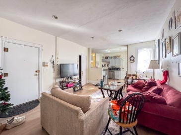 12 Glenville Ave, Boston, Massachusetts, 4 Bedrooms Bedrooms, 6 Rooms Rooms,1 BathroomBathrooms,Residential Lease,For Rent,Glenville Ave,73555932 12 Glenville Ave, Boston, Massachusetts, 4 Bedrooms Bedrooms, 6 Rooms Rooms,1 BathroomBathrooms,Residential Lease,For Rent,Glenville Ave,73555932