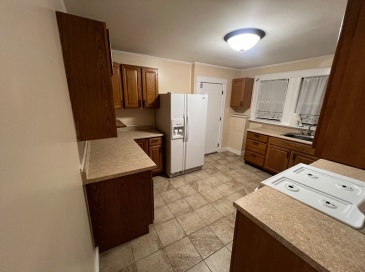 85-87 Greenfield Rd, Boston, Massachusetts, 3 Bedrooms Bedrooms, 7 Rooms Rooms,1 BathroomBathrooms,Residential Lease,For Rent,Greenfield Rd,73555935 85-87 Greenfield Rd, Boston, Massachusetts, 3 Bedrooms Bedrooms, 7 Rooms Rooms,1 BathroomBathrooms,Residential Lease,For Rent,Greenfield Rd,73555935