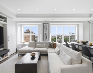 300 Boylston St, Boston, Massachusetts, 3 Bedrooms Bedrooms, 6 Rooms Rooms,3 BathroomsBathrooms,Residential,For Sale,Boylston St,73555944