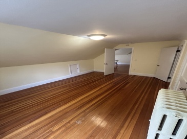 26 Houston Ave, Milton, Massachusetts, 1 Bedroom Bedrooms, 3 Rooms Rooms,1 BathroomBathrooms,Residential Lease,For Rent,Houston Ave,73555949