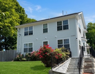 2253 Washington Street, Canton, Massachusetts, 3 Bedrooms Bedrooms, 6 Rooms Rooms,2 BathroomsBathrooms,Residential Lease,For Rent,Washington Street,73555960