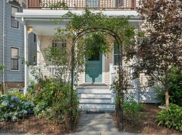 42 Wyman St, Boston, Massachusetts, 3 Bedrooms Bedrooms, 5 Rooms Rooms,1 BathroomBathrooms,Residential,For Sale,Wyman St,73555931 42 Wyman St, Boston, Massachusetts, 3 Bedrooms Bedrooms, 5 Rooms Rooms,1 BathroomBathrooms,Residential,For Sale,Wyman St,73555931
