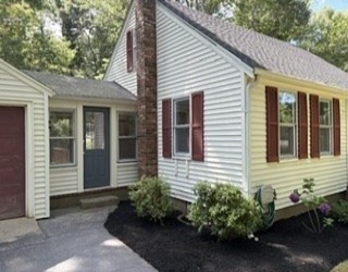 83 Woodridge Rd, Duxbury, Massachusetts, 3 Bedrooms Bedrooms, 7 Rooms Rooms,2 BathroomsBathrooms,Residential Lease,For Rent,Woodridge Rd,73555989