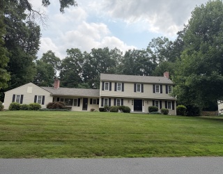29 W Colonial Rd, Wilbraham, Massachusetts, 5 Bedrooms Bedrooms, 10 Rooms Rooms,3 BathroomsBathrooms,Residential,For Sale,W Colonial Rd,73556117