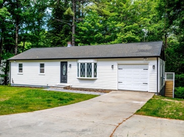 22 Albert Dr, Templeton, Massachusetts, 3 Bedrooms Bedrooms, 6 Rooms Rooms,2 BathroomsBathrooms,Residential,For Sale,Albert Dr,73535264 22 Albert Dr, Templeton, Massachusetts, 3 Bedrooms Bedrooms, 6 Rooms Rooms,2 BathroomsBathrooms,Residential,For Sale,Albert Dr,73535264