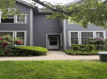 70 Amity Place, Amherst, Massachusetts, 3 Bedrooms Bedrooms, 6 Rooms Rooms,2.5 BathroomsBathrooms,Residential,For Sale,Amity Place,73536788