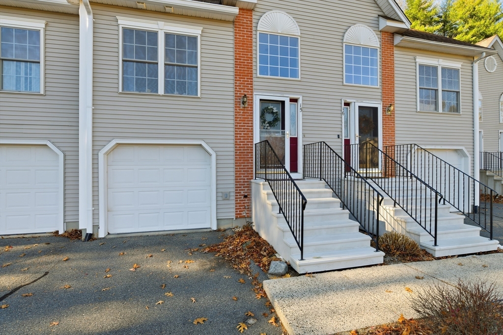 18 Palmer Rd, Monson, Massachusetts, 3 Bedrooms Bedrooms, 6 Rooms Rooms,2 BathroomsBathrooms,Residential,For Sale,Palmer Rd,73523751