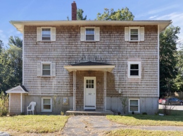 517 Judson Street, Raynham, Massachusetts, 1 Bedroom Bedrooms, 3 Rooms Rooms,1 BathroomBathrooms,Residential Lease,For Rent,Judson Street,73556027 517 Judson Street, Raynham, Massachusetts, 1 Bedroom Bedrooms, 3 Rooms Rooms,1 BathroomBathrooms,Residential Lease,For Rent,Judson Street,73556027