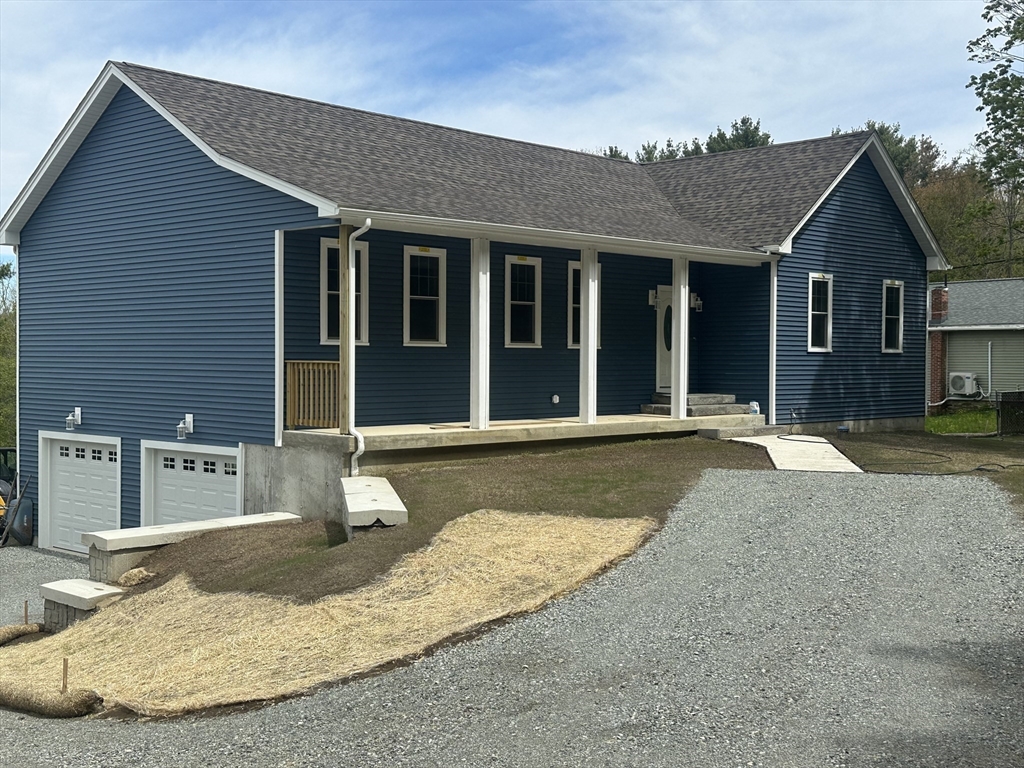 88 Stafford Holland Rd, Wales, Massachusetts, 3 Bedrooms Bedrooms, 5 Rooms Rooms,2 BathroomsBathrooms,Residential,For Sale,Stafford Holland Rd,73325285