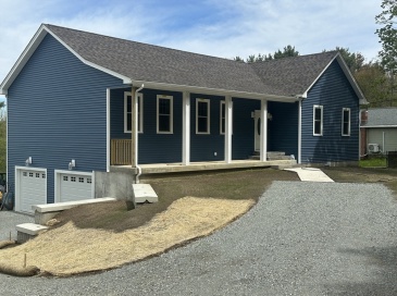 88 Stafford Holland Rd, Wales, Massachusetts, 3 Bedrooms Bedrooms, 5 Rooms Rooms,2 BathroomsBathrooms,Residential,For Sale,Stafford Holland Rd,73325285