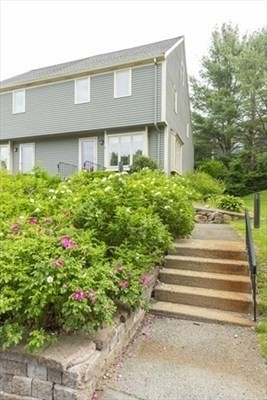 14 Deer Path, Maynard, Massachusetts, 3 Bedrooms Bedrooms, 5 Rooms Rooms,1.5 BathroomsBathrooms,Residential Lease,For Rent,Deer Path,73556039