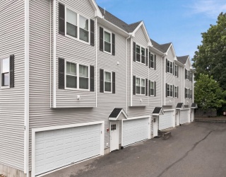 27-B Orchard St, Haverhill, Massachusetts, 3 Bedrooms Bedrooms, 6 Rooms Rooms,2.5 BathroomsBathrooms,Residential,For Sale,Orchard St,73555824