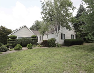 12 Amanda Rd, Freetown, Massachusetts, 3 Bedrooms Bedrooms, 6 Rooms Rooms,2.5 BathroomsBathrooms,Residential,For Sale,Amanda Rd,73556010