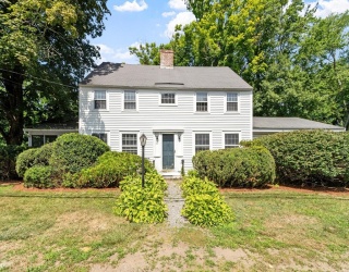 185 Main St, Chelmsford, Massachusetts, 4 Bedrooms Bedrooms, 8 Rooms Rooms,1.5 BathroomsBathrooms,Residential,For Sale,Main St,73556031