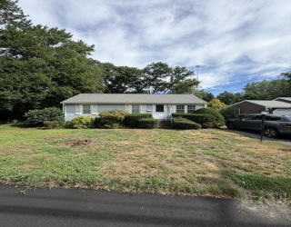 321 Common St, Braintree, Massachusetts, 3 Bedrooms Bedrooms, 7 Rooms Rooms,1 BathroomBathrooms,Residential,For Sale,Common St,73556040