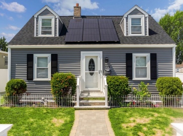 176 Gore Rd, Revere, Massachusetts, 3 Bedrooms Bedrooms, 6 Rooms Rooms,1 BathroomBathrooms,Residential,For Sale,Gore Rd,73556047