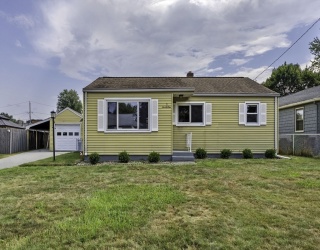 71 Dayton St., Chicopee, Massachusetts, 3 Bedrooms Bedrooms, 7 Rooms Rooms,1 BathroomBathrooms,Residential,For Sale,Dayton St.,73556423