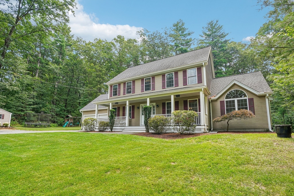 43 Tavern Rd, Groton, Massachusetts, 4 Bedrooms Bedrooms, 8 Rooms Rooms,2.5 BathroomsBathrooms,Residential,For Sale,Tavern Rd,73556426