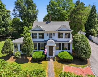 424 Main St, Hingham, Massachusetts, 4 Bedrooms Bedrooms, 9 Rooms Rooms,2 BathroomsBathrooms,Residential,For Sale,Main St,73556212