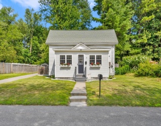 75 Norwood Ave, Leominster, Massachusetts, 2 Bedrooms Bedrooms, 6 Rooms Rooms,1 BathroomBathrooms,Residential,For Sale,Norwood Ave,73556174