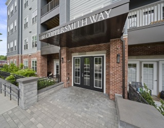 60 Coppersmith Way, Canton, Massachusetts, 1 Bedroom Bedrooms, 6 Rooms Rooms,1 BathroomBathrooms,Residential,For Sale,Coppersmith Way,73556221