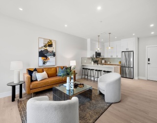 27 Guild Street, Boston, Massachusetts, 2 Bedrooms Bedrooms, 5 Rooms Rooms,2 BathroomsBathrooms,Residential,For Sale,Guild Street,73556222