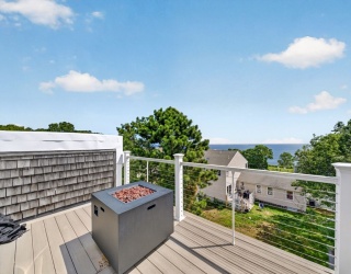 24 Mayflower Drive, Plymouth, Massachusetts, 4 Bedrooms Bedrooms, 10 Rooms Rooms,3 BathroomsBathrooms,Residential,For Sale,Mayflower Drive,73556214