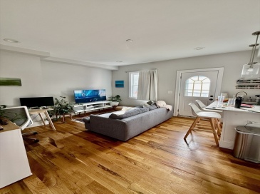 60 Liverpool St, Boston, Massachusetts, 1 Bedroom Bedrooms, 2 Rooms Rooms,1 BathroomBathrooms,Residential Lease,For Rent,Liverpool St,73556246