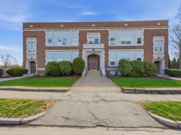 21 Middlesex Avenue, Worcester, Massachusetts, 2 Bedrooms Bedrooms, 4 Rooms Rooms,1 BathroomBathrooms,Residential,For Sale,Middlesex Avenue,73503154