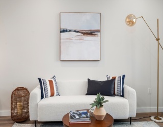 10 Somerset, Winthrop, Massachusetts, 1 Bedroom Bedrooms, 3 Rooms Rooms,1 BathroomBathrooms,Residential,For Sale,Somerset,73556252