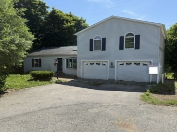 399 Main St, Oxford, Massachusetts, 4 Bedrooms Bedrooms, 7 Rooms Rooms,3 BathroomsBathrooms,Residential,For Sale,Main St,73487169