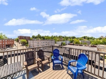 1810 Dorchester Ave, Boston, Massachusetts, 1 Bedroom Bedrooms, 3 Rooms Rooms,1 BathroomBathrooms,Residential Lease,For Rent,Dorchester Ave,73556277
