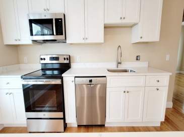 62-64 Waverly, Boston, Massachusetts, 4 Bedrooms Bedrooms, 6 Rooms Rooms,3 BathroomsBathrooms,Residential Lease,For Rent,Waverly,73556276