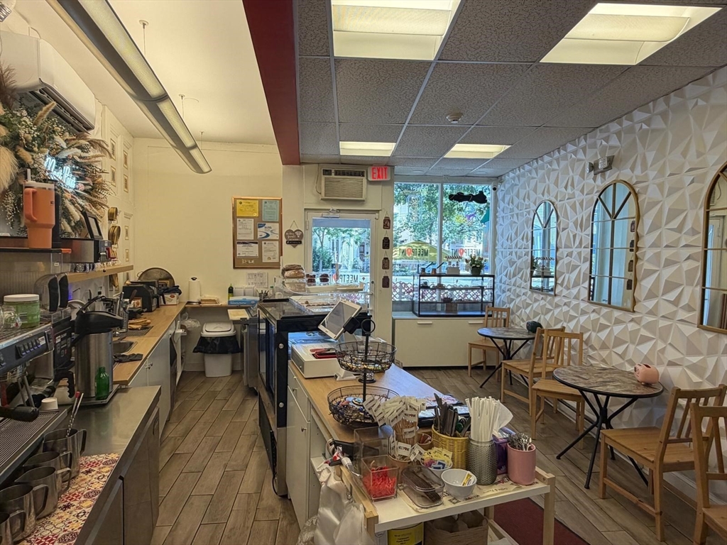 3 Kendall, Brookline, Massachusetts, ,Business Opportunity,For Sale,Kendall,73556286