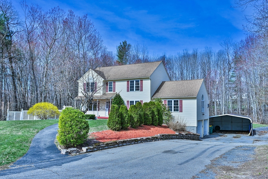 99 Smith Rd, Charlton, Massachusetts, 3 Bedrooms Bedrooms, 7 Rooms Rooms,2 BathroomsBathrooms,Residential,For Sale,Smith Rd,73502732