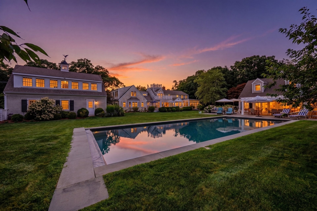 313 Bridge Street, Barnstable, Massachusetts, 5 Bedrooms Bedrooms, 10 Rooms Rooms,7.5 BathroomsBathrooms,Residential,For Sale,Bridge Street,73556306