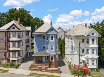 433 Cedar Grove St, New Bedford, Massachusetts, 9 Bedrooms Bedrooms, 21 Rooms Rooms,3 BathroomsBathrooms,Residential Income,For Sale,Cedar Grove St,73556325