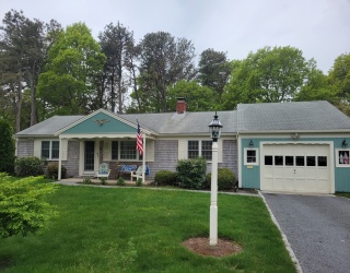 39 Phyllis Dr, Yarmouth, Massachusetts, 2 Bedrooms Bedrooms, 5 Rooms Rooms,1.5 BathroomsBathrooms,Residential,For Sale,Phyllis Dr,73556340